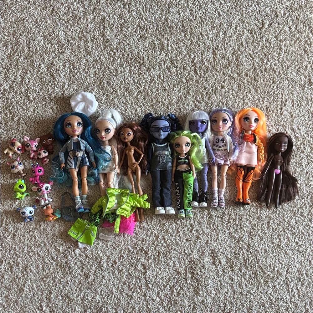 Rainbow High Bratz Monster High LPS doll lot